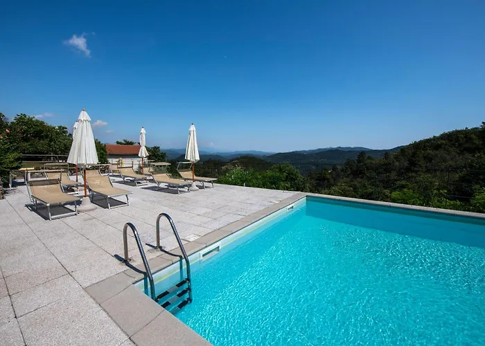 Lejlighed 205 - Ciliegio, Giardino E Piscina - Cherry House