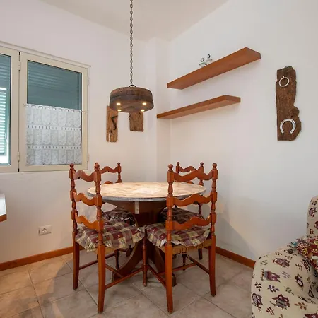 205 - Ciliegio, Giardino E Piscina - Cherry House Apartmán Carro